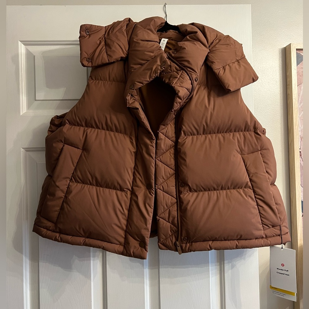 NWT lululemon Wunder Puff Cropped Vest